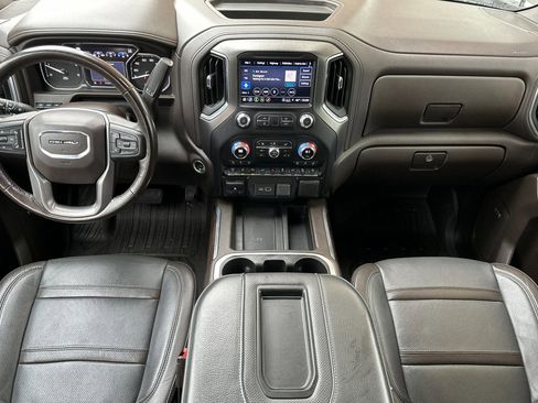 Used 2022 GMC Sierra 3500 Denali w/ Technology Package image 14