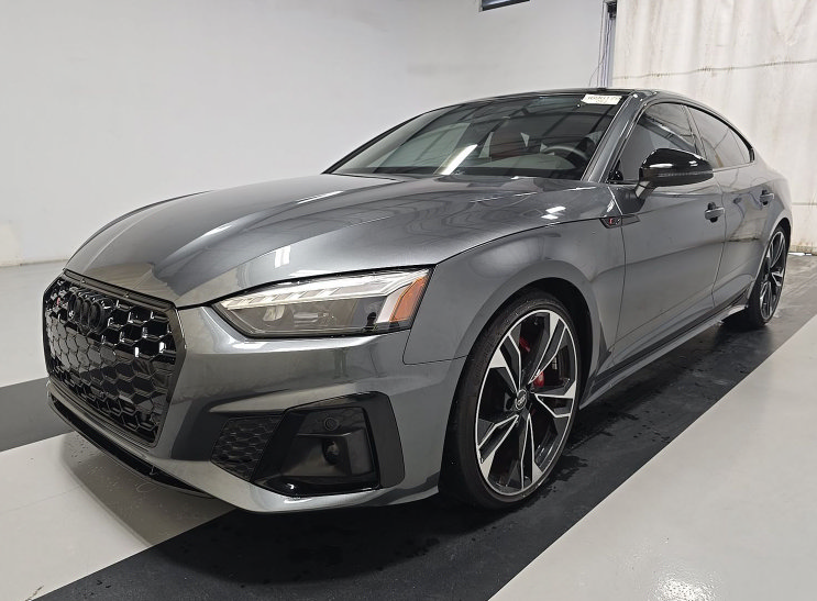 Used 2023 Audi S5 Premium Plus w/ Premium Plus Package AWD/4WD image 2