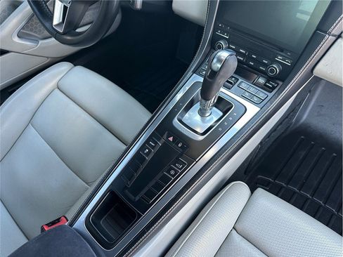 Used 2017 Porsche 718 Cayman RWD image 35