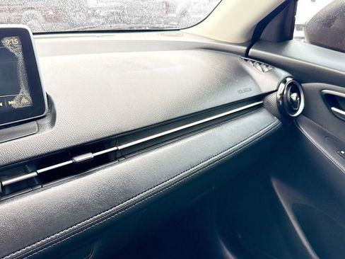 Used 2016 Scion iA Base image 18