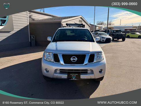 Used 2011 Nissan Pathfinder Silver image 3