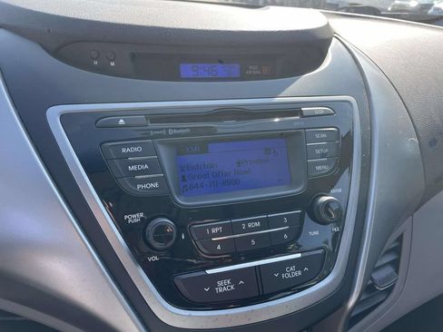 Used 2013 Hyundai Elantra GLS w/ Preferred Pkg FWD image 22