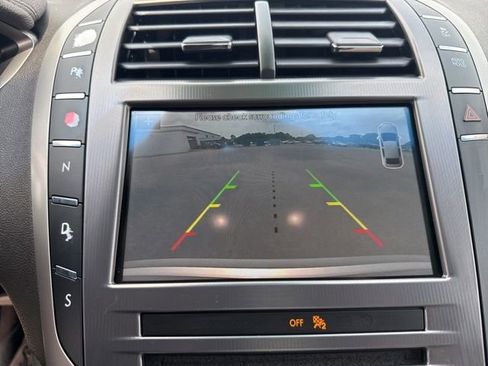 Used 2017 Lincoln MKZ Premiere FWD image 33
