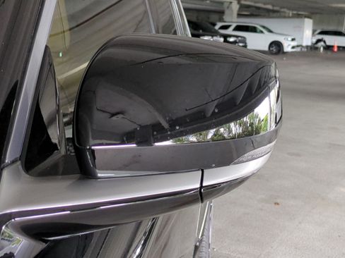 New 2025 Jeep Grand Cherokee Summit image 12