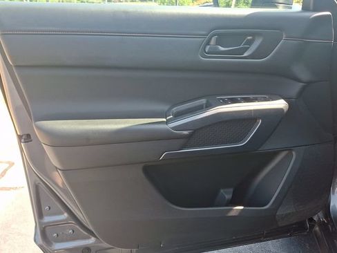 Used 2023 Nissan Pathfinder Rock Creek AWD/4WD image 14