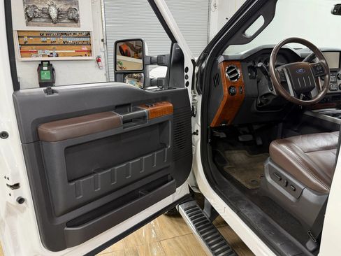 Used 2016 Ford F350 King Ranch AWD/4WD image 12