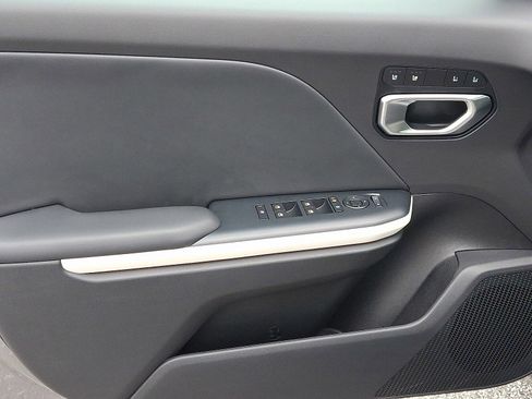 New 2025 Kia K4 GT-Line Turbo image 8