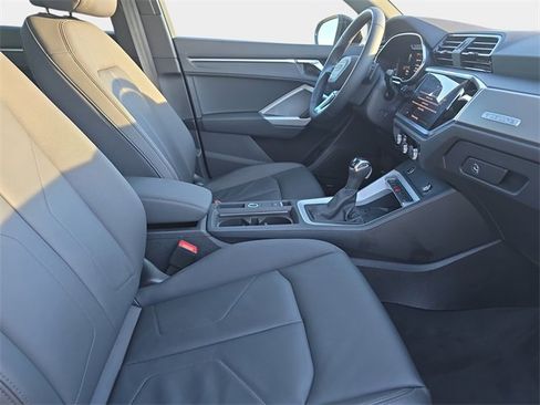 Certified 2024 Audi Q3 2.0T Premium Plus image 12
