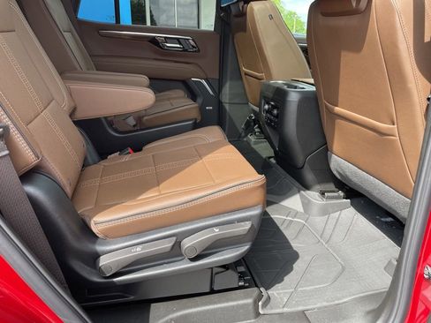 New 2026 Chevrolet Tahoe High Country AWD/4WD image 36