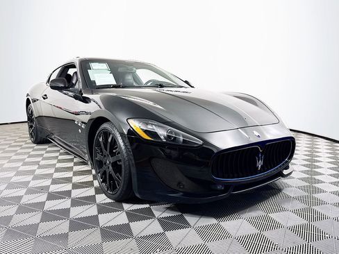 Used 2013 Maserati GranTurismo Sport image 1