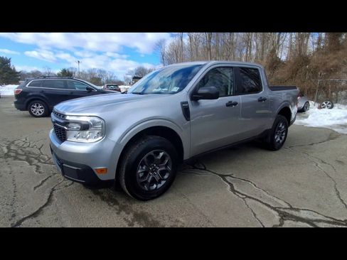 Certified 2023 Ford Maverick XLT image 4