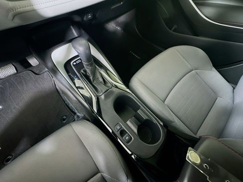 Used 2023 Toyota Corolla SE FWD image 22