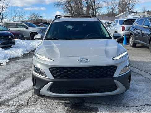 Used 2023 Hyundai Kona SEL image 2