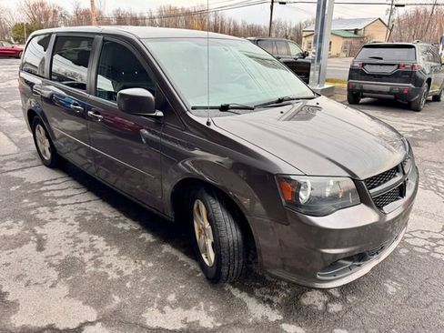 Used 2015 Dodge Grand Caravan SE w/ Quick Order Package 29E SE FWD image 6