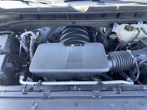 Used 2024 Chevrolet Tahoe Premier RWD image 40