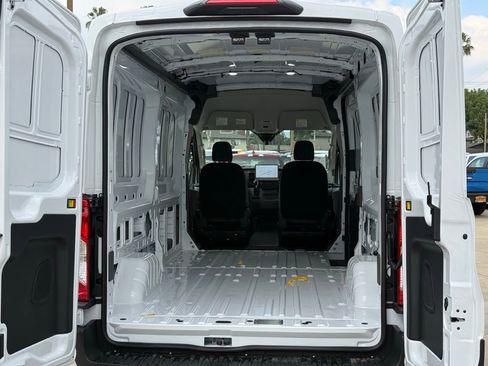 New 2026 Ford Transit 250 148 Medium Roof image 14