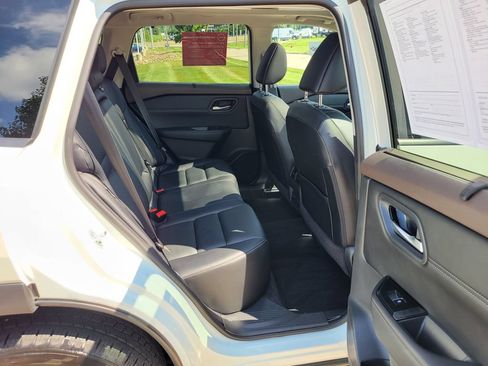Certified 2023 Nissan Rogue SL w/ SL Premium Package AWD/4WD image 49