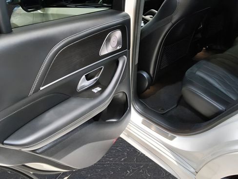 Used 2023 Mercedes-Benz GLE 53 AMG 4MATIC Coupe image 33
