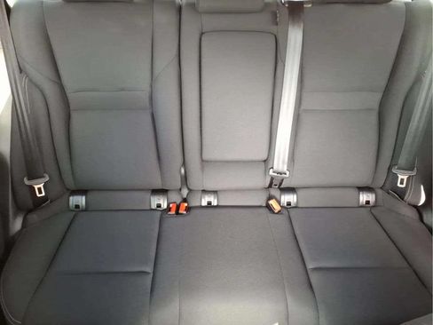 Used 2025 Nissan Rogue S FWD image 18