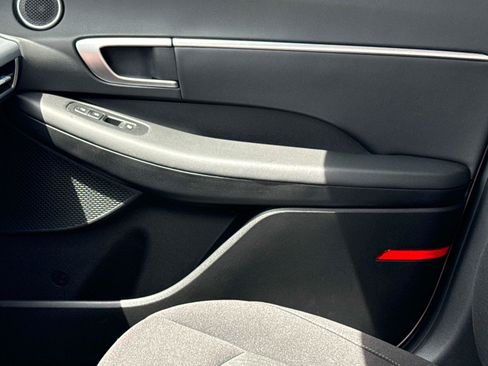 Used 2024 Hyundai Sonata SEL FWD image 20