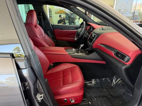 Certified 2023 Maserati Levante Modena AWD/4WD image 12