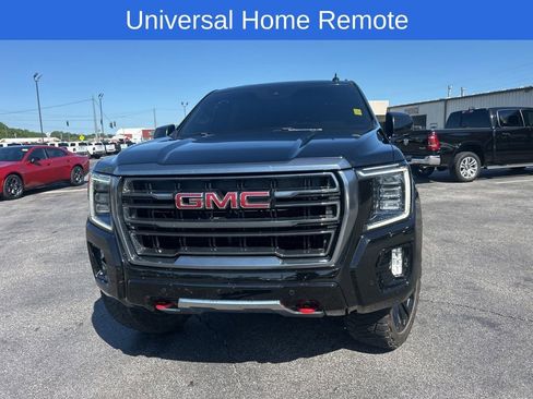 Used 2021 GMC Yukon XL AT4 w/ Rear Media and Nav Package AWD/4WD image 9