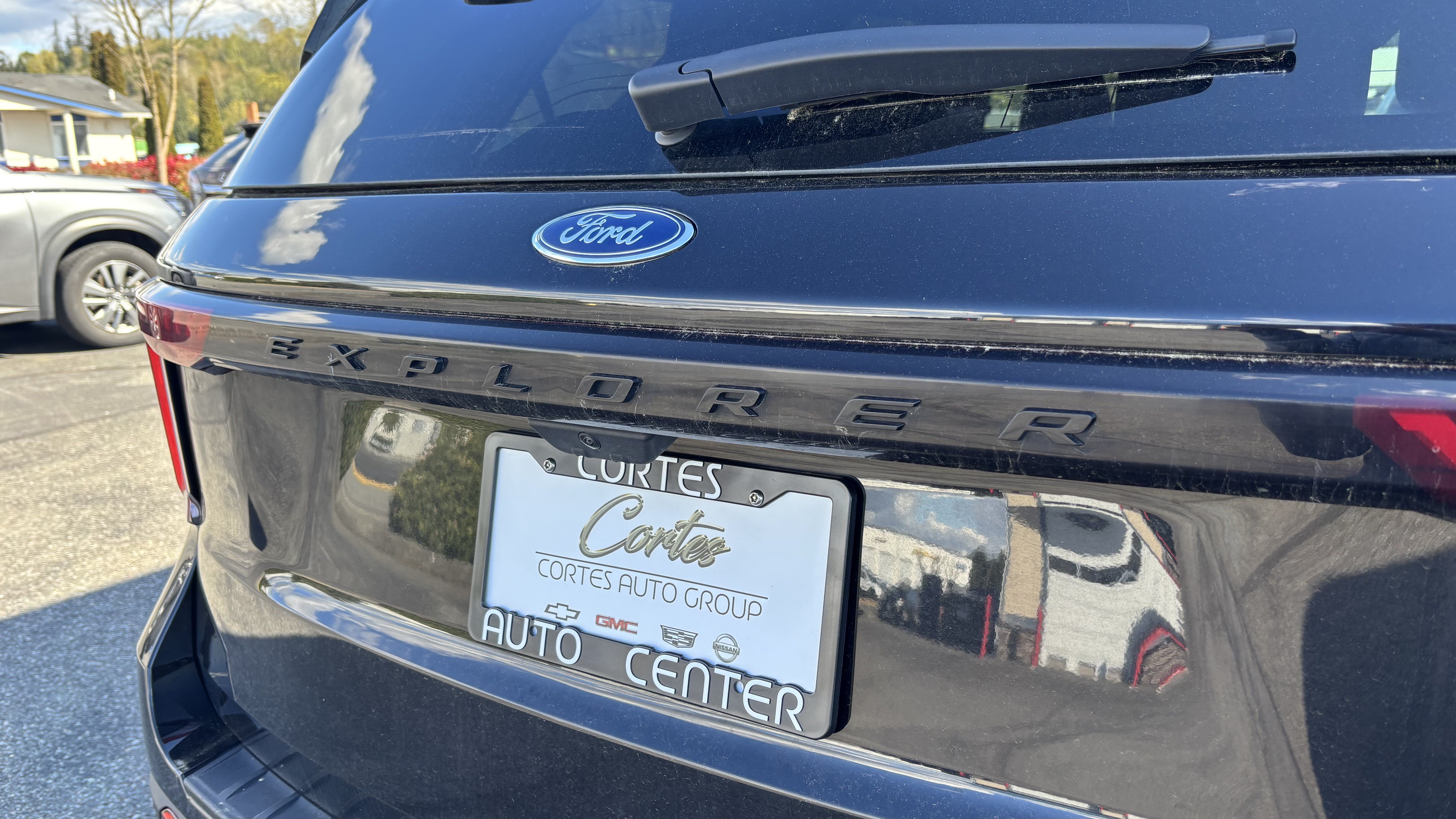 Used 2025 Ford Explorer ST-Line AWD/4WD image 10