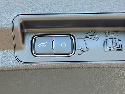 New 2026 Ford Explorer Active w/ Active Comfort Package AWD/4WD image 43