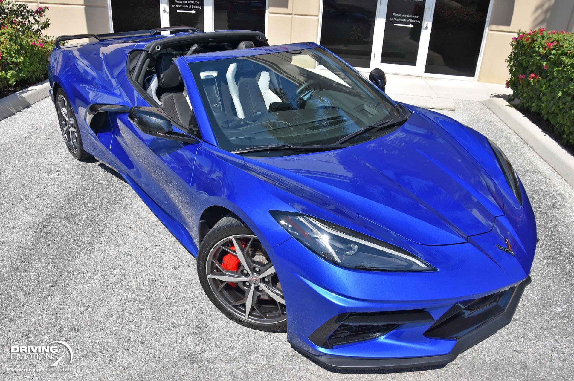 Used 2020 Chevrolet Corvette Stingray Premium Cpe w/ 3LT RWD image 4