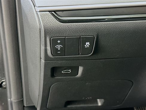 Used 2025 Kia K5 LXS image 17