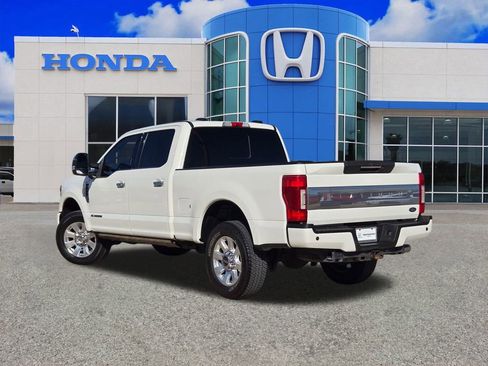 Used 2021 Ford F250 Platinum image 5