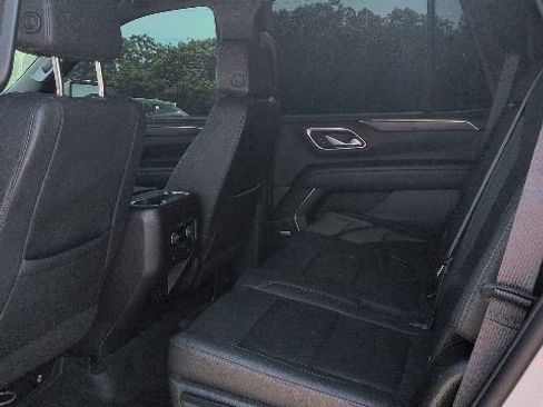 Used 2024 Chevrolet Tahoe LT AWD/4WD image 6