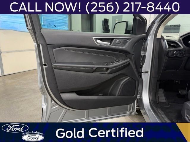 Used 2024 Ford Edge Titanium AWD/4WD image 23
