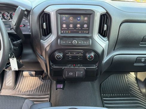 Used 2020 Chevrolet Silverado 1500 Custom w/ Custom Value Package image 42