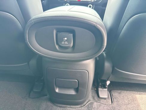 Used 2026 Hyundai Palisade Calligraphy FWD image 24