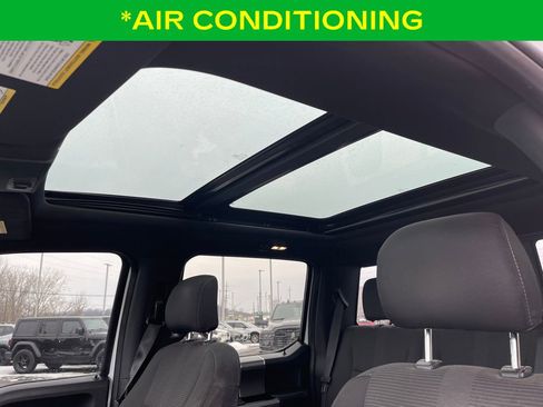 Used 2016 Ford F150 XLT w/ Equipment Group 302A Luxury image 21