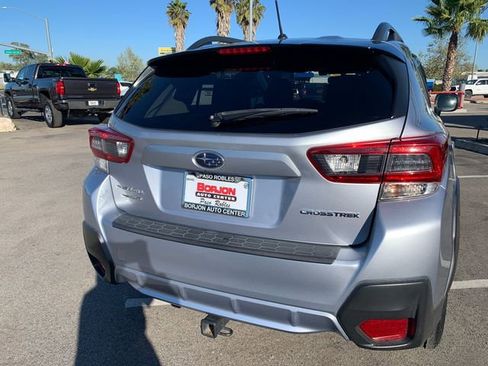 Used 2020 Subaru Crosstrek 2.0i image 7