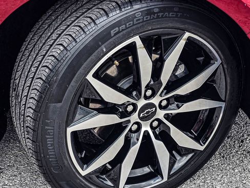 Used 2021 Chevrolet Malibu RS FWD image 9