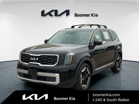 Certified 2025 Kia Telluride S AWD/4WD image 1