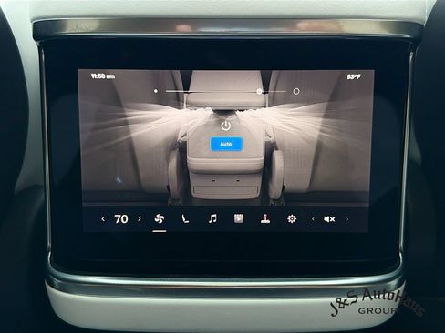 Used 2022 Tesla Model X AWD/4WD image 32