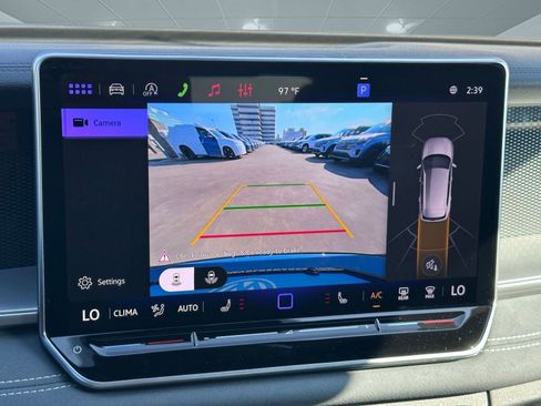 New 2026 Volkswagen Tiguan SE R-Line image 25