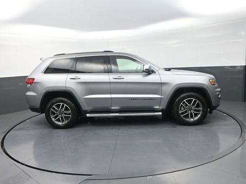 Used 2020 Jeep Grand Cherokee Limited w/ Luxury Group II AWD/4WD image 33