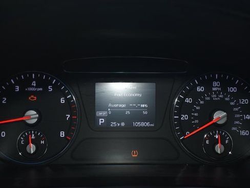 Used 2019 Kia Sorento LX image 17