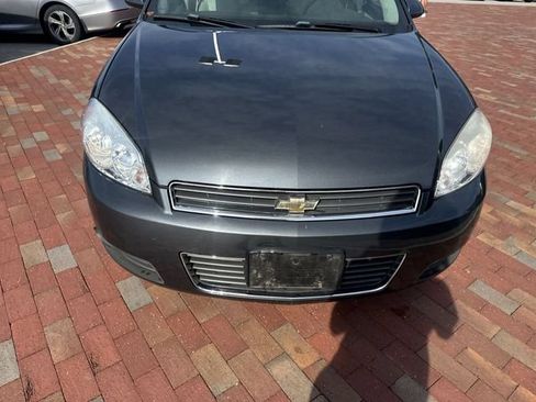 Used 2010 Chevrolet Impala LT w/ Luxury Edition Package FWD image 22