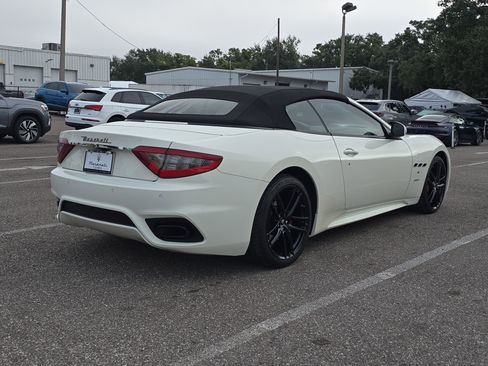 Used 2018 Maserati GranTurismo Sport image 4