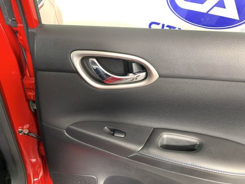 Used 2019 Nissan Sentra SR image 37