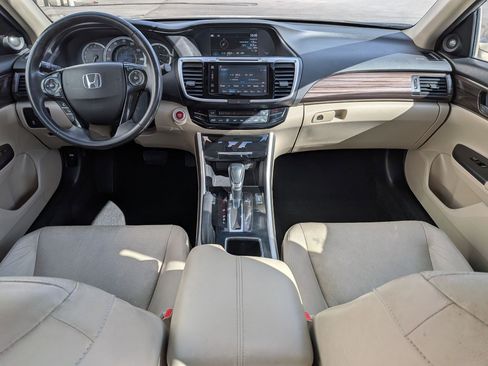 Used 2016 Honda Accord EX-L image 29