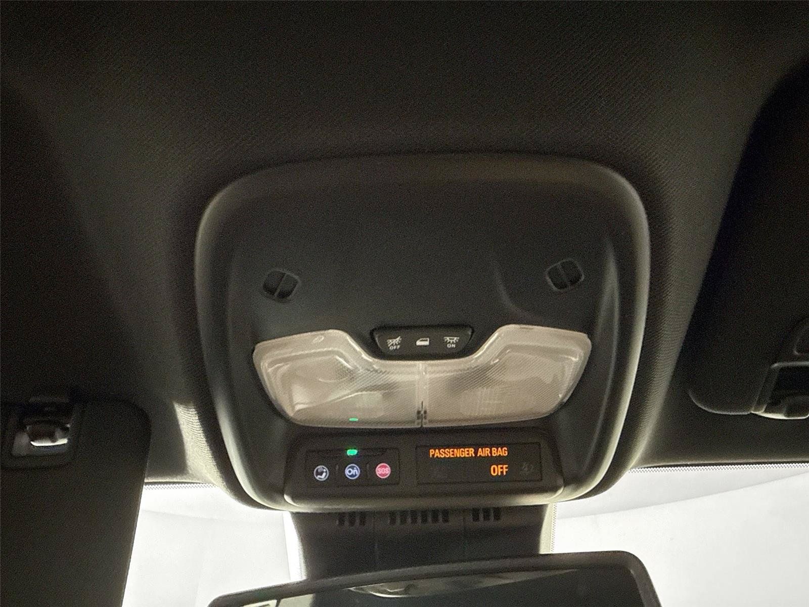 Used 2026 Chevrolet Colorado LT RWD image 6
