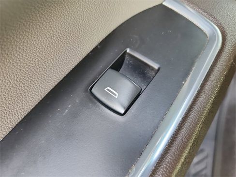 Certified 2023 GMC Sierra 1500 SLT w/ SLT Premium Package image 10