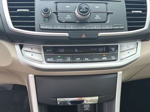 Used 2015 Honda Accord LX image 14